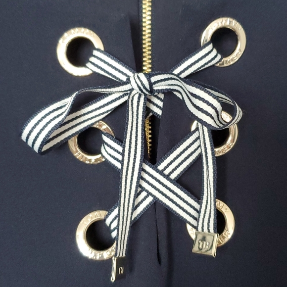 Dress - Picture 2 of 4